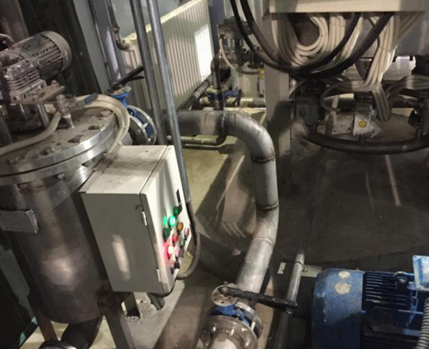 刷式過濾器應(yīng)用現(xiàn)場